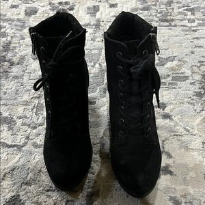 Stylish Black Women's Ankle Boots